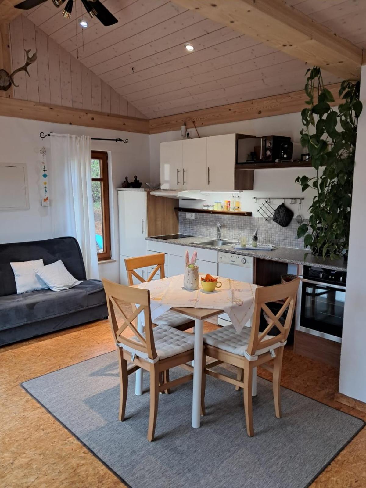 Apartment Mit Gartenblick Eckersdorf Exteriér fotografie